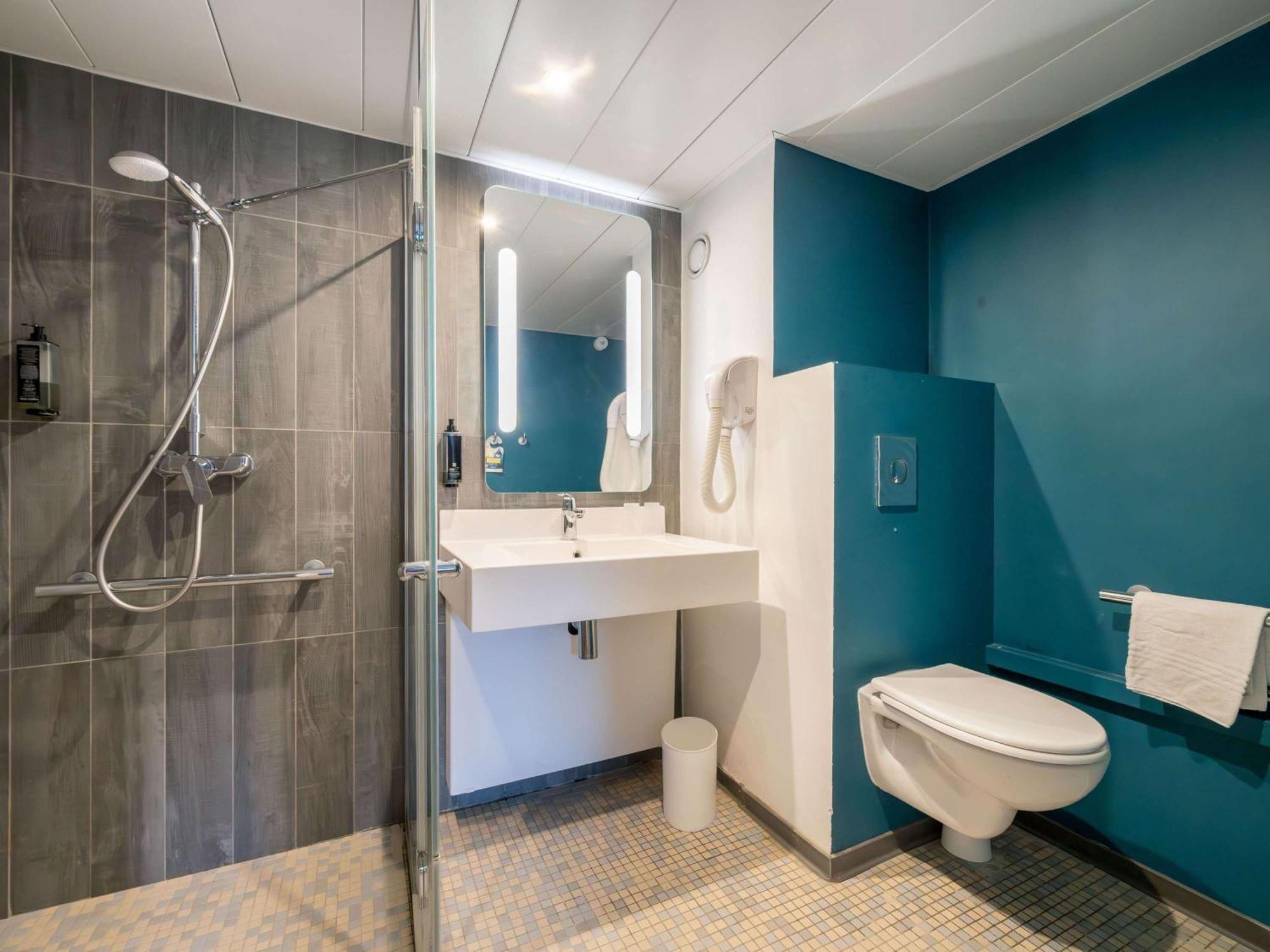 Ibis Antibes Sophia-Antipolis Valbonne Exterior foto